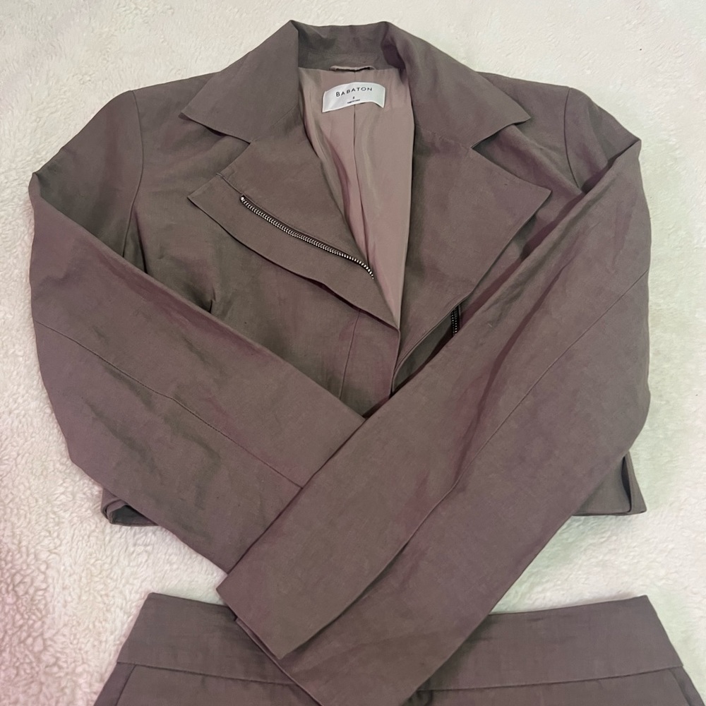 Babaton Set - image 3